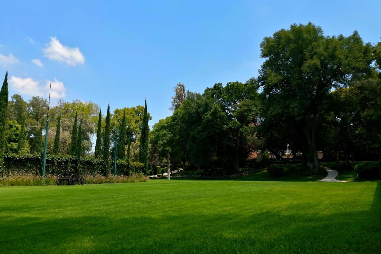 Hotel Real Del Bosque Golf And Spa Tula de Allende Extérieur photo