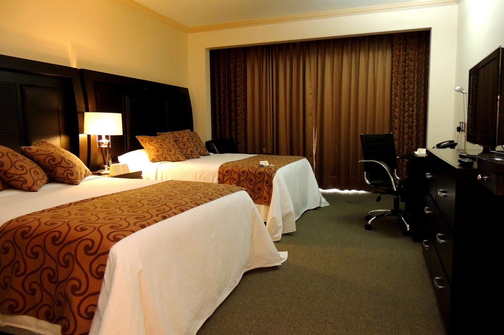 Hotel Real Del Bosque Golf And Spa Tula de Allende Extérieur photo