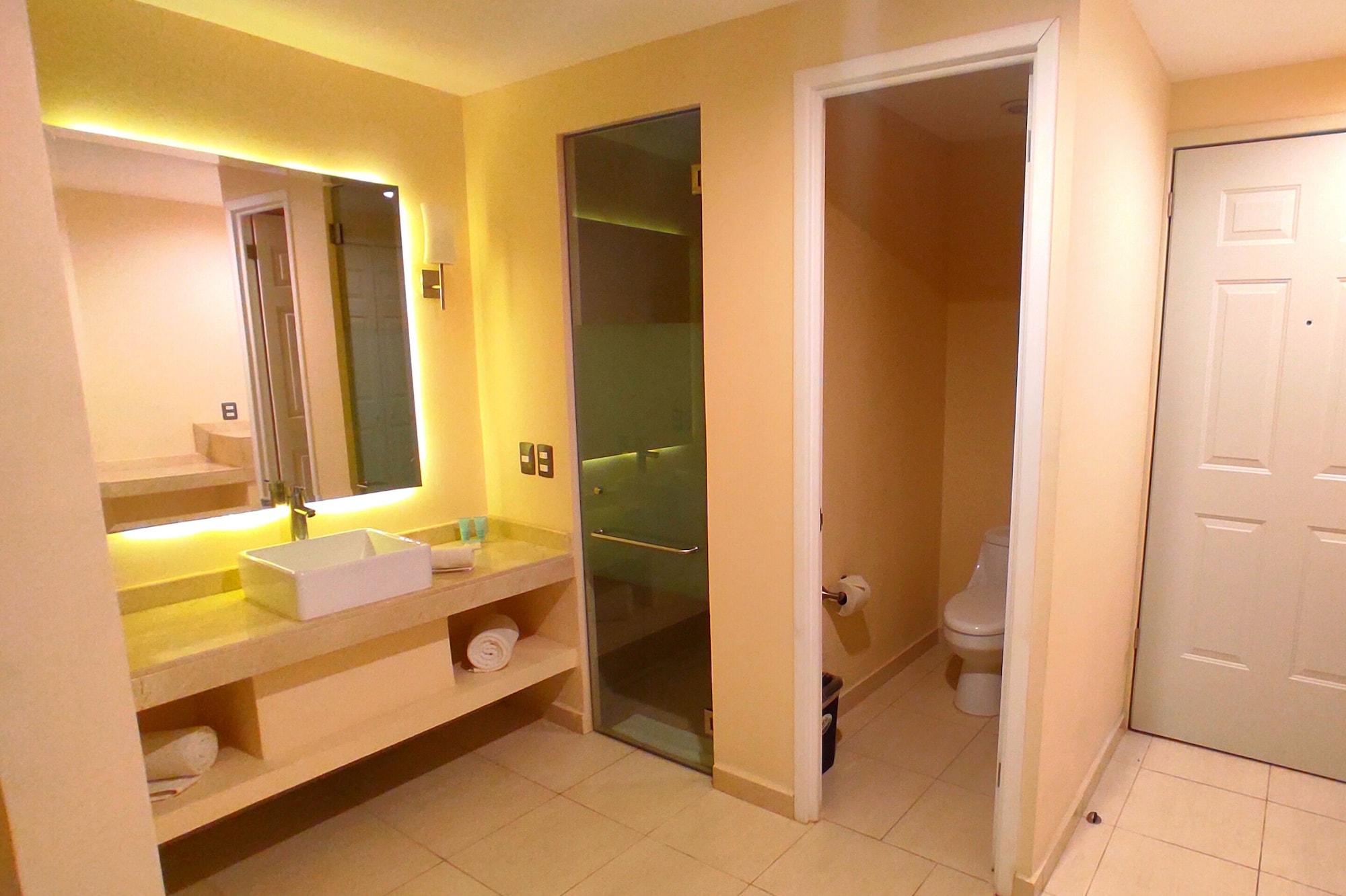 Hotel Real Del Bosque Golf And Spa Tula de Allende Extérieur photo