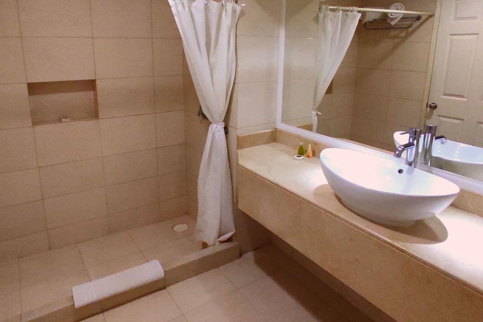 Hotel Real Del Bosque Golf And Spa Tula de Allende Extérieur photo