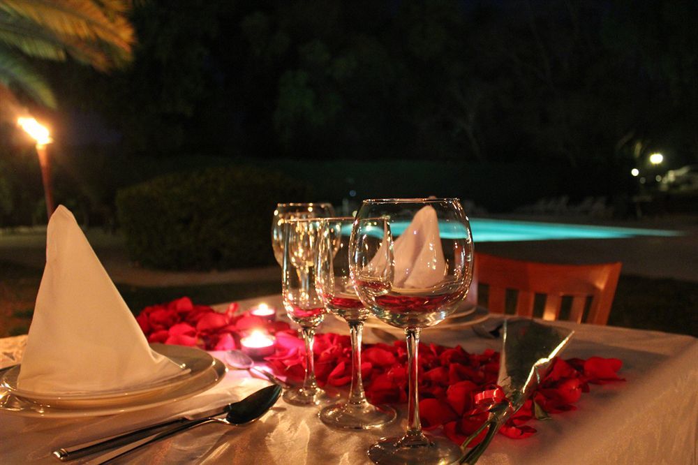 Hotel Real Del Bosque Golf And Spa Tula de Allende Extérieur photo