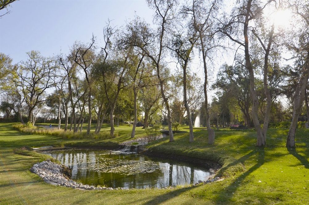 Hotel Real Del Bosque Golf And Spa Tula de Allende Extérieur photo