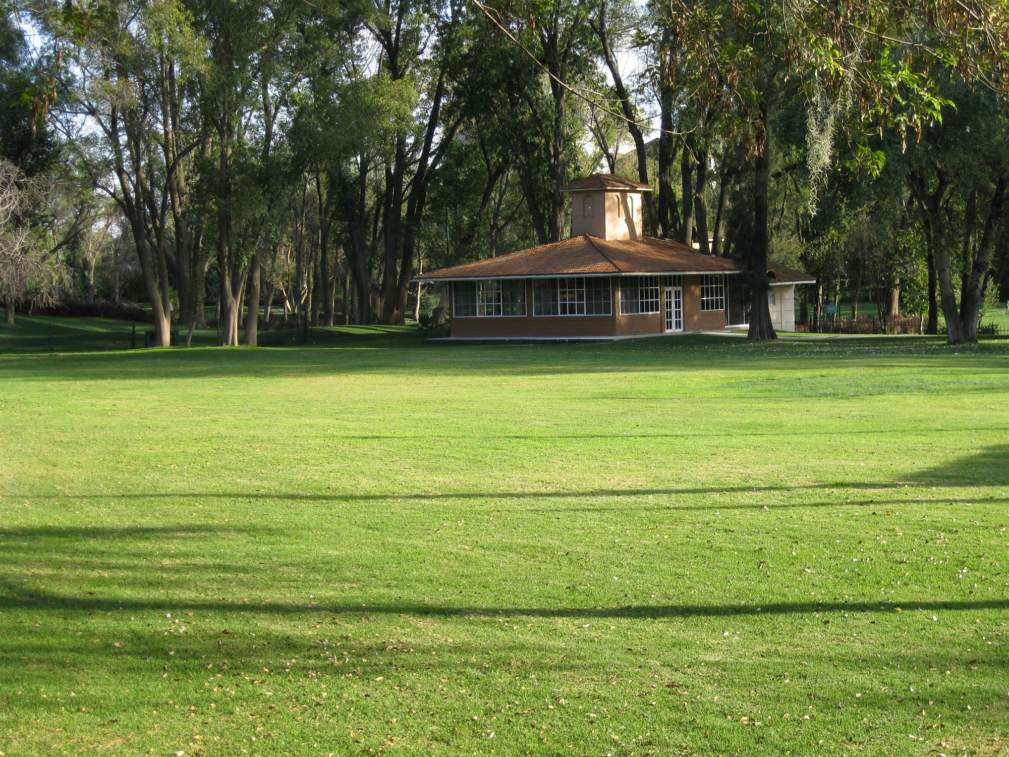 Hotel Real Del Bosque Golf And Spa Tula de Allende Extérieur photo